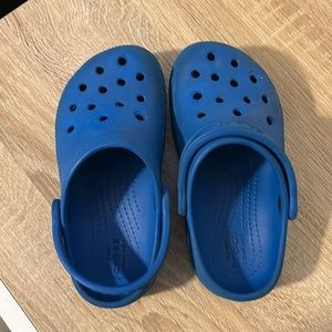 Boys crocs